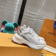 Louis Vuitton Low Shoes